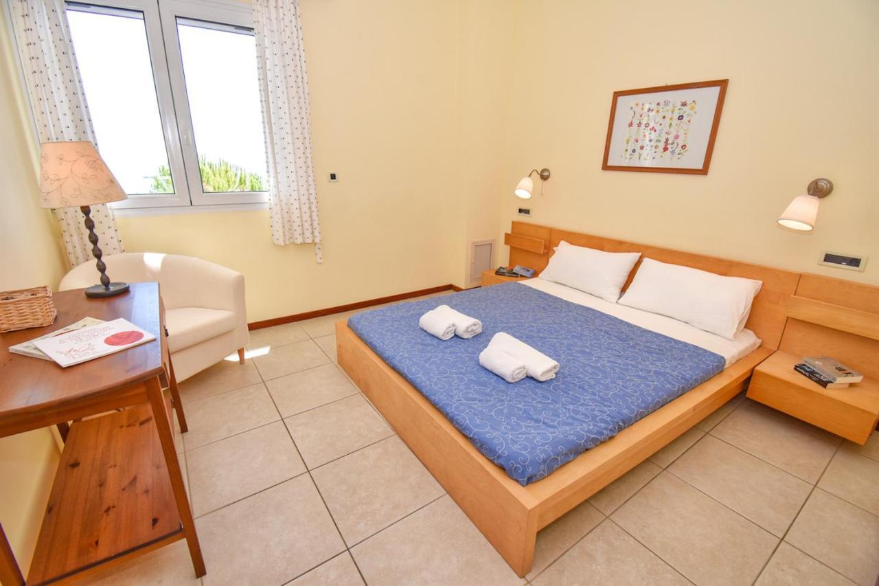 Corfu Resorts Apartments Pelekas Luaran gambar
