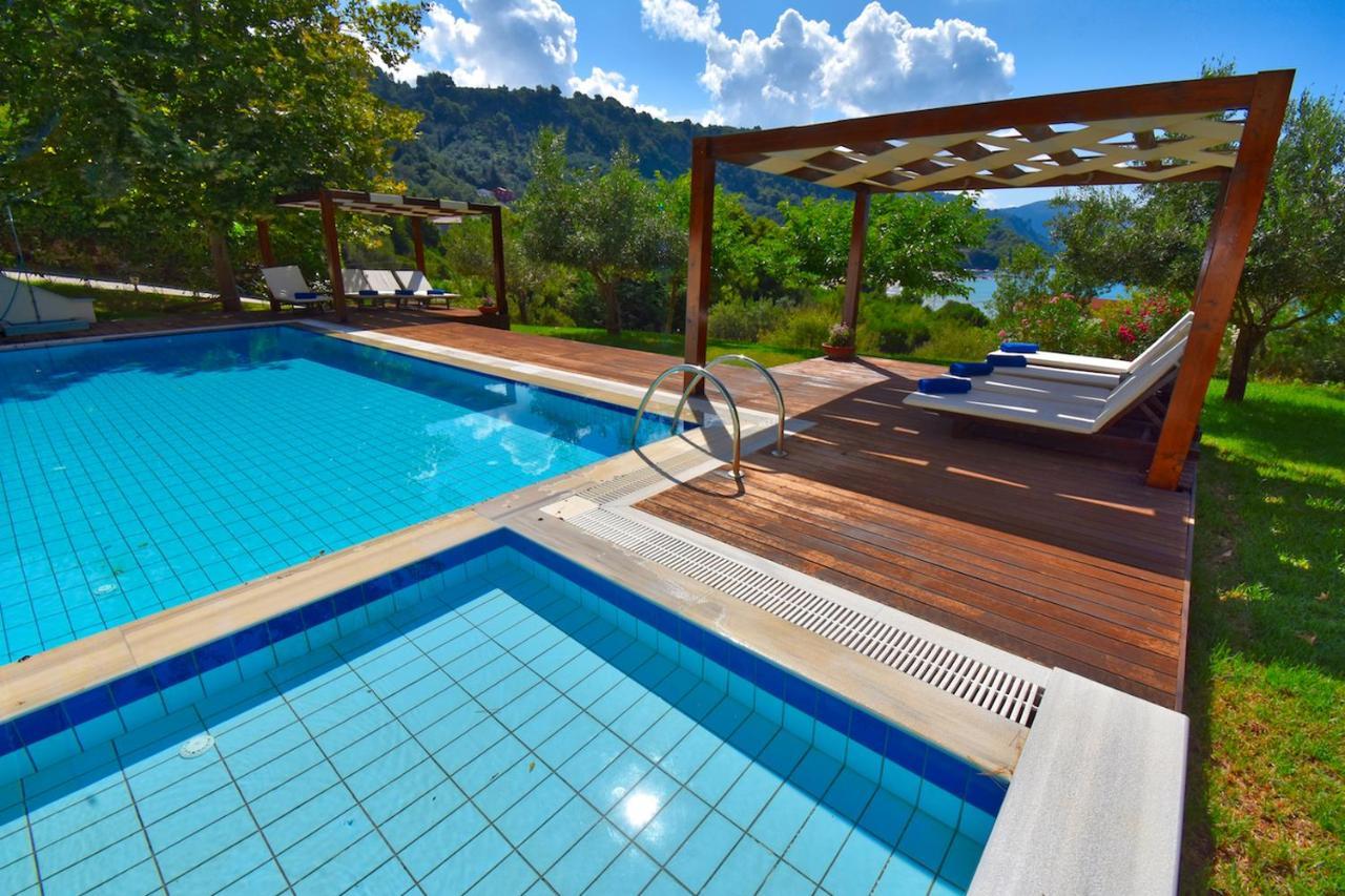 Corfu Resorts Apartments Pelekas Luaran gambar
