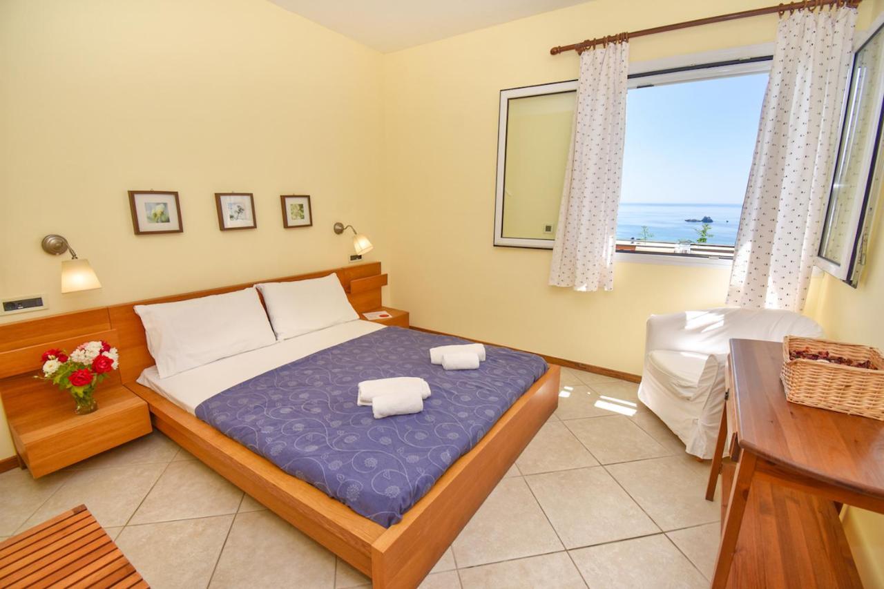 Corfu Resorts Apartments Pelekas Luaran gambar