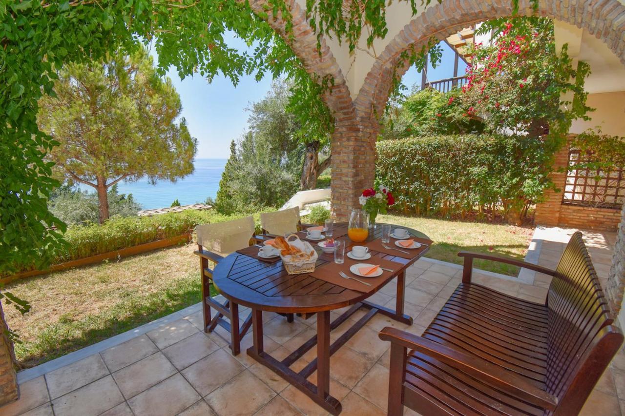 Corfu Resorts Apartments Pelekas Luaran gambar